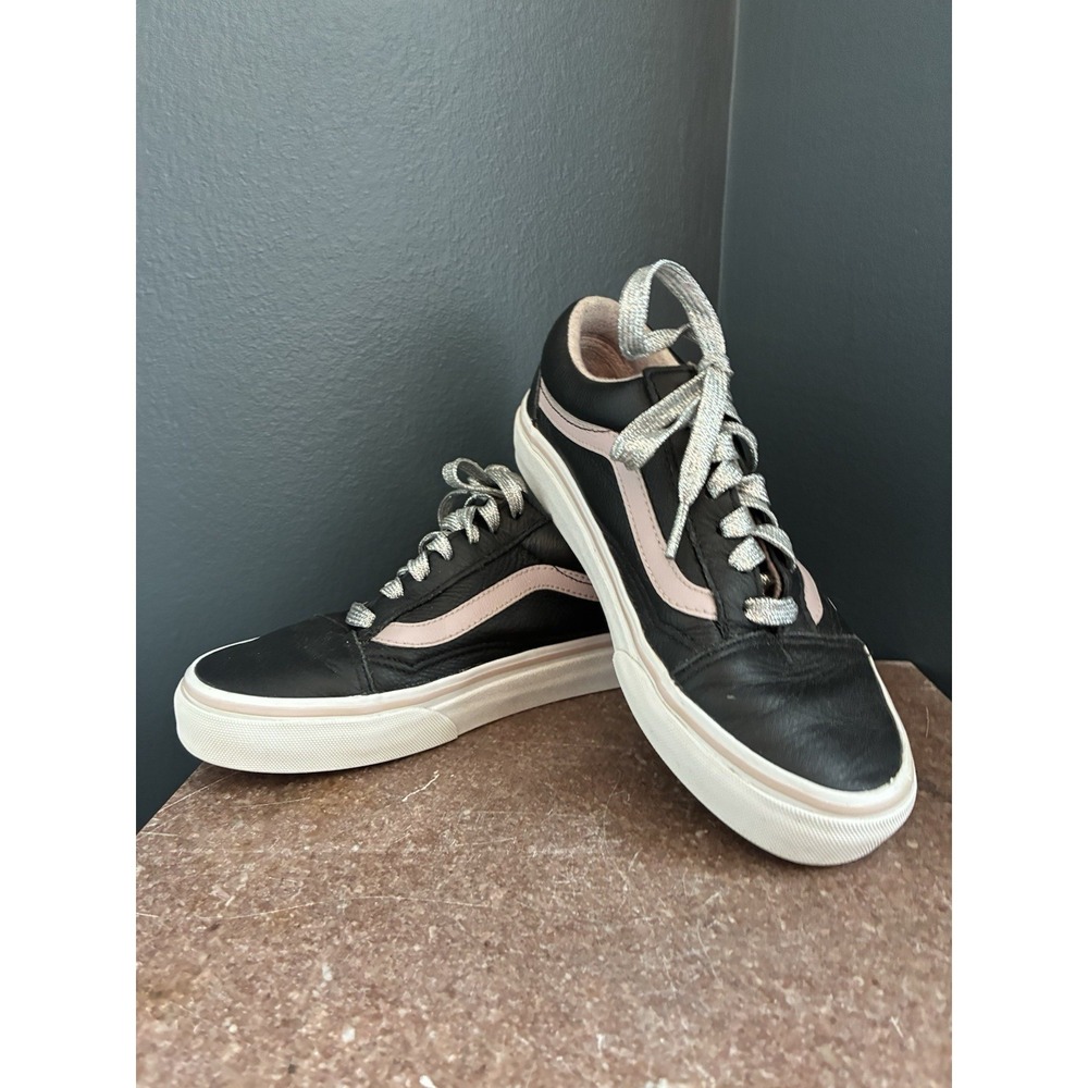 Vans Old School Pro Woman's Size 5.5 Black Pink Leather Skate Shoe